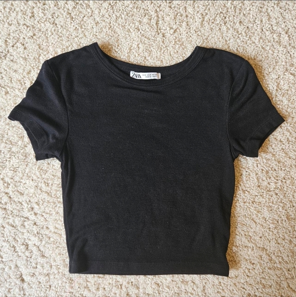 Zara Black Ribbed Short Sleeve Cropped Tee